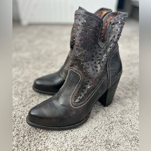 Size 10, Never Worn, Cowboy Boots